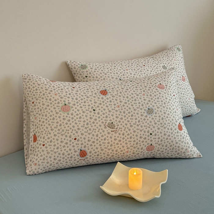 91家纺网 家纺一手货源 找家纺 塞纳 2026新款.全棉有氧双层纱四件套-场景二-南瓜派对-黄