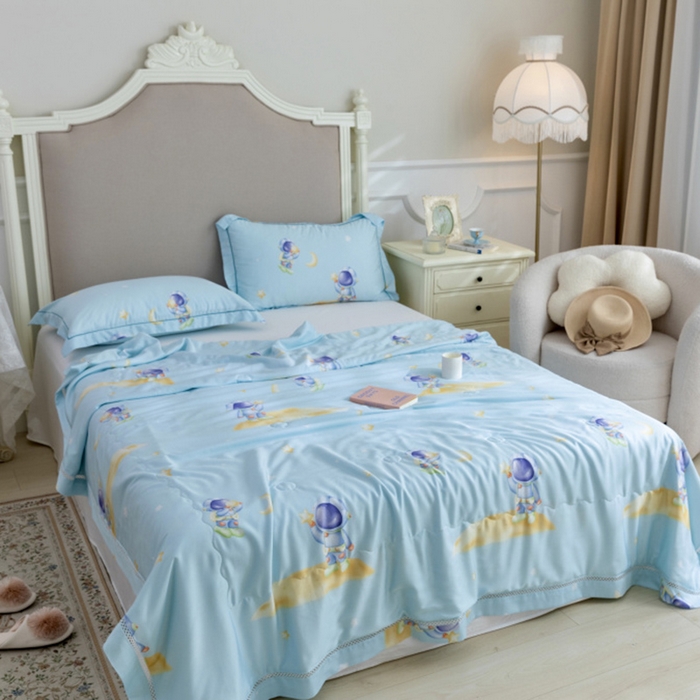 91家纺网 家纺一手货源 找家纺 棉生活家纺 2025新款春夏莫代尔天丝夏被 太空遨游绿