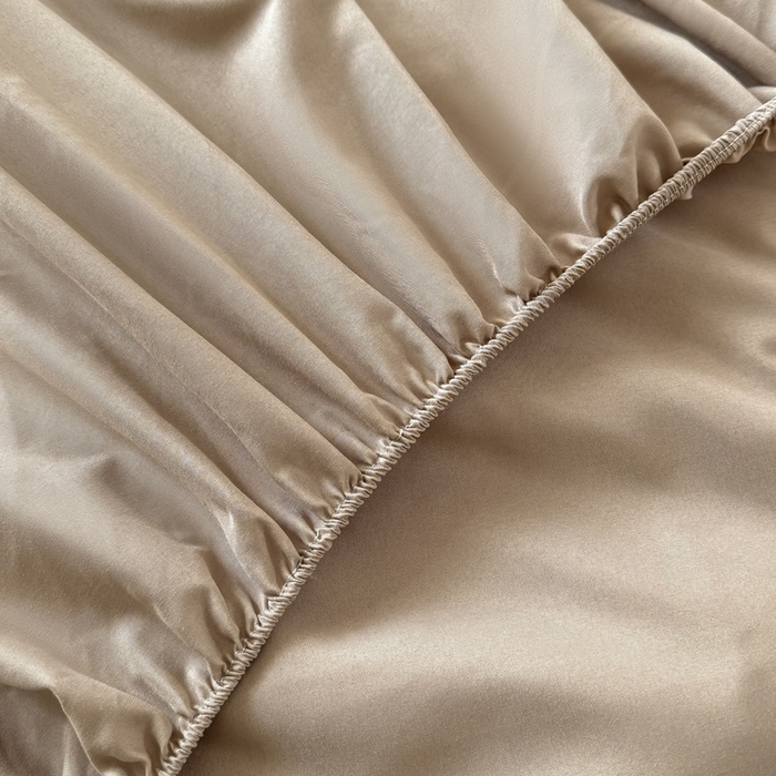 91家纺网 家纺一手货源 找家纺 萌飞 2025新款A类亲肤大豆棉刺绣夹棉床笠床褥学生床垫 银杏叶驼