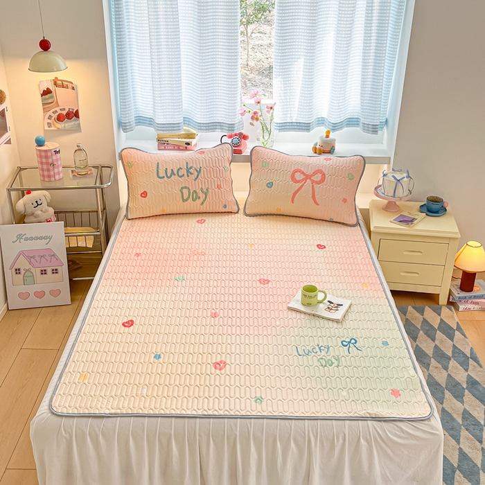 91家纺网 家纺一手货源 找家纺 川悦生活 2025新款大阪凉感丝凉席 香草夏日