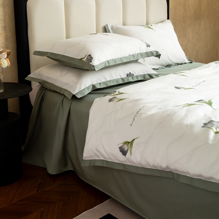 91家纺网 家纺一手货源 找家纺 金奇达2025新款【曼妙庄园】-轻氧水光天丝棉四件套（标准号全网控价（折后券后）不低于268） 玫瑰花语-森绿