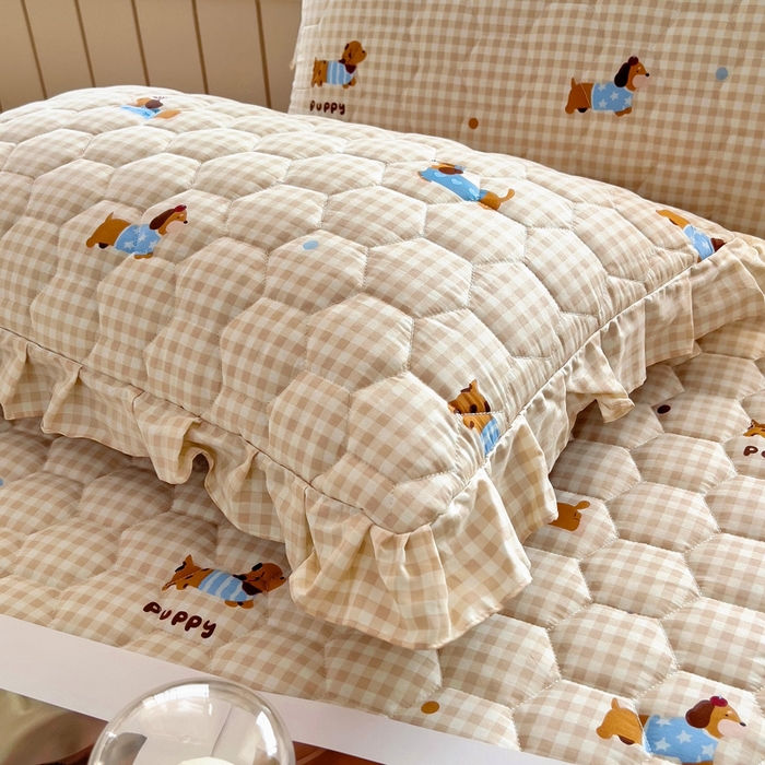 91家纺网 家纺一手货源 找家纺 情煊家纺 2025新款全棉印花小清新夹棉枕套 俏皮狗