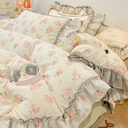 91家纺网 家纺一手货源 找家纺 （总）眠帛家居 2025新款A类皱皱纱蕾丝花边四件套