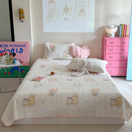 91家纺网 家纺一手货源 找家纺 麦伦家居 2025新款高温砂洗全棉床盖印花床盖 小确幸