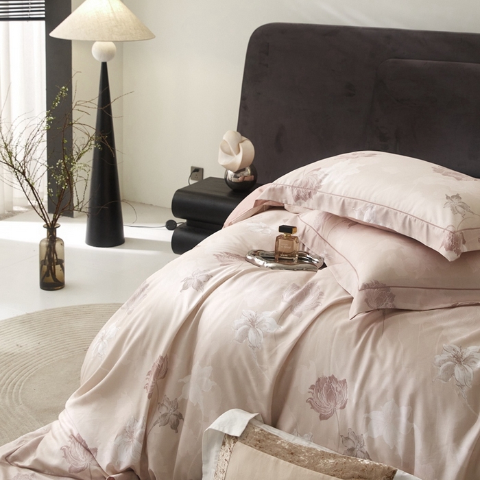 91家纺网 家纺一手货源 找家纺 金奇达2025新款【盛夏流年】-茧养莱赛尔四件套（标准号全网控价（折后券后）不低于258元） 伊莲娜