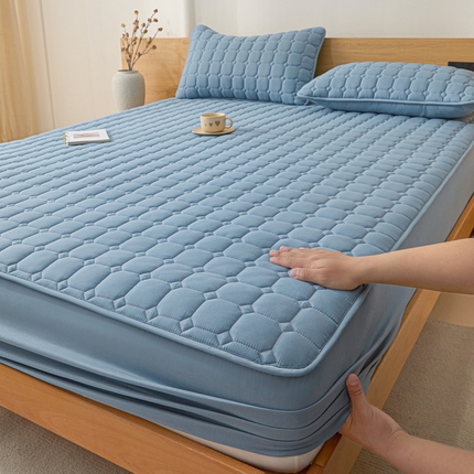 91家纺网 家纺一手货源 找家纺 （总）居眠 2025新款A类夹棉纯色床笠幸运格系列