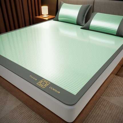 91家纺网 家纺一手货源 找家纺 （总）卡初家居（原微来） 2025新款凉感冰丝藤席凉席席子-英文条纹席