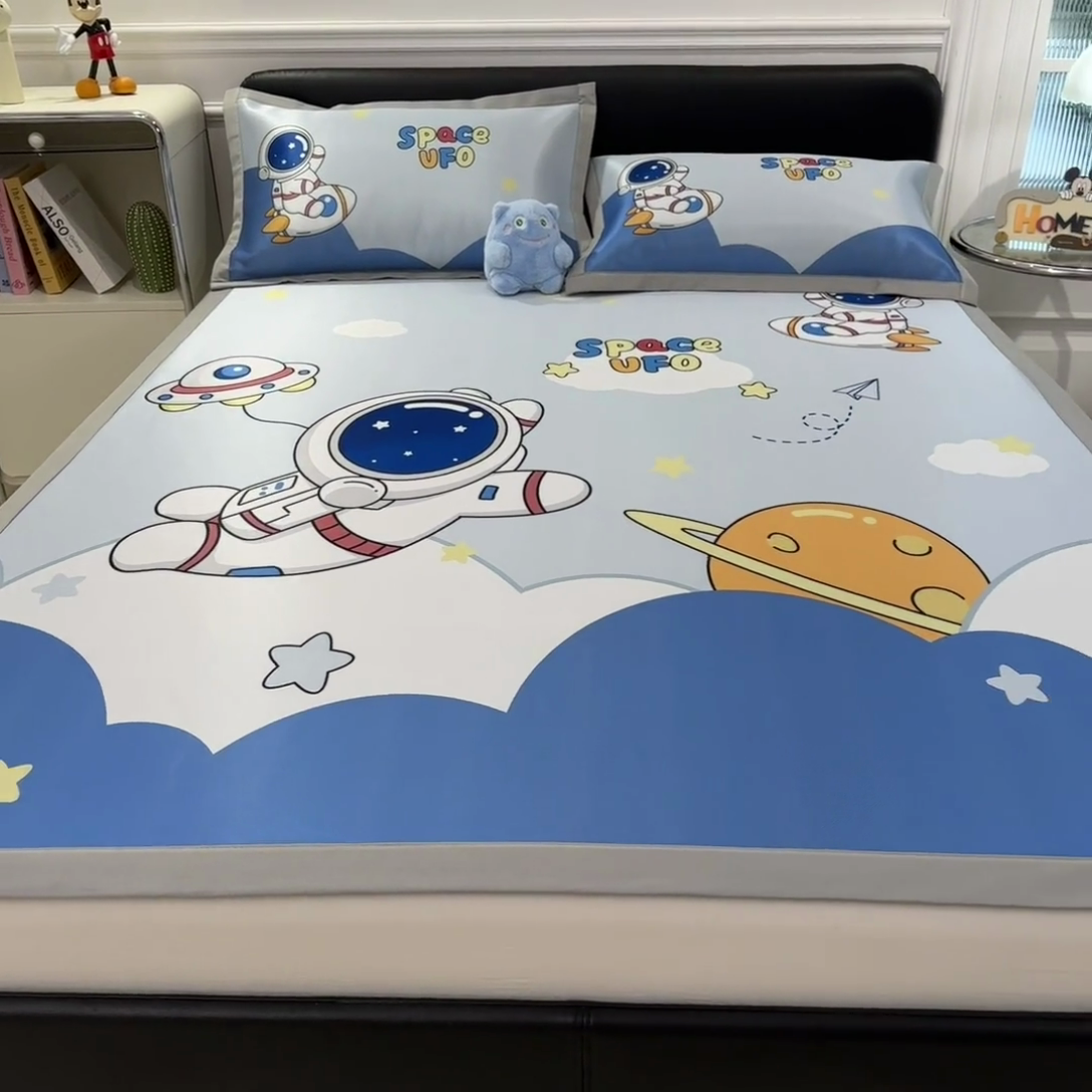 91家纺网 家纺一手货源 找家纺 （总）丝羽坊 2025新款大版印花冰丝凉席冰丝席碳光冰丝凉席-平铺款