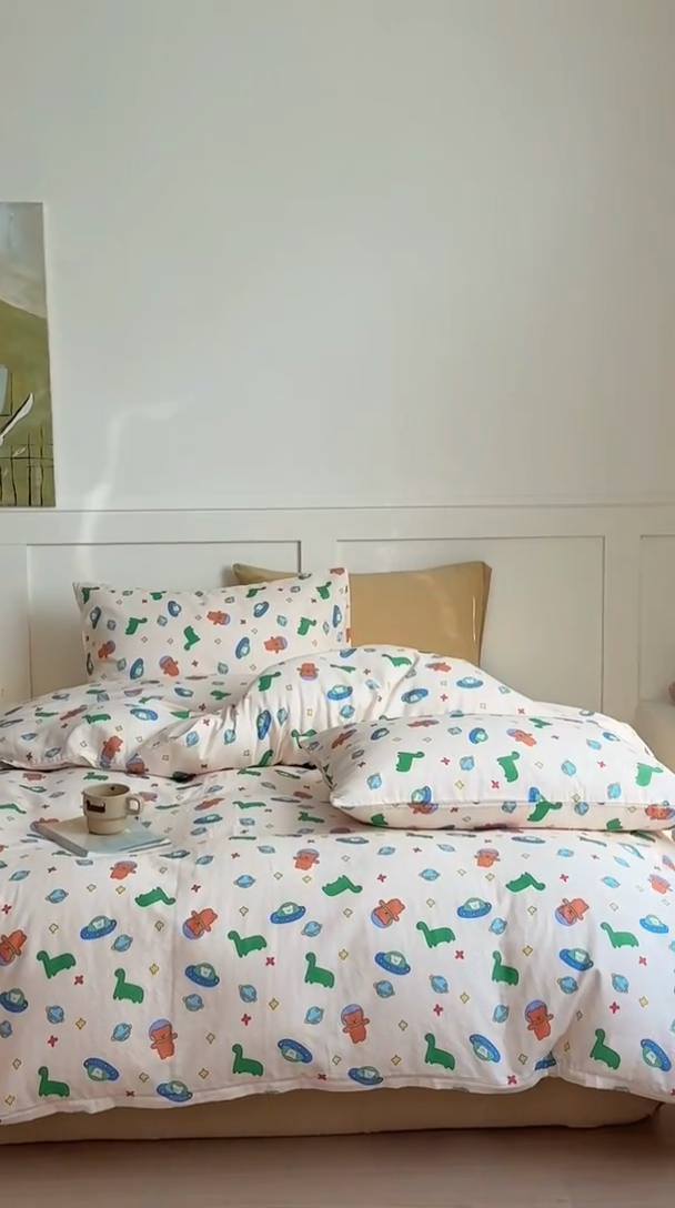 91家纺网 家纺一手货源 找家纺 （总）窝米  2025新品全棉A类双层纱卡通风系列四件套