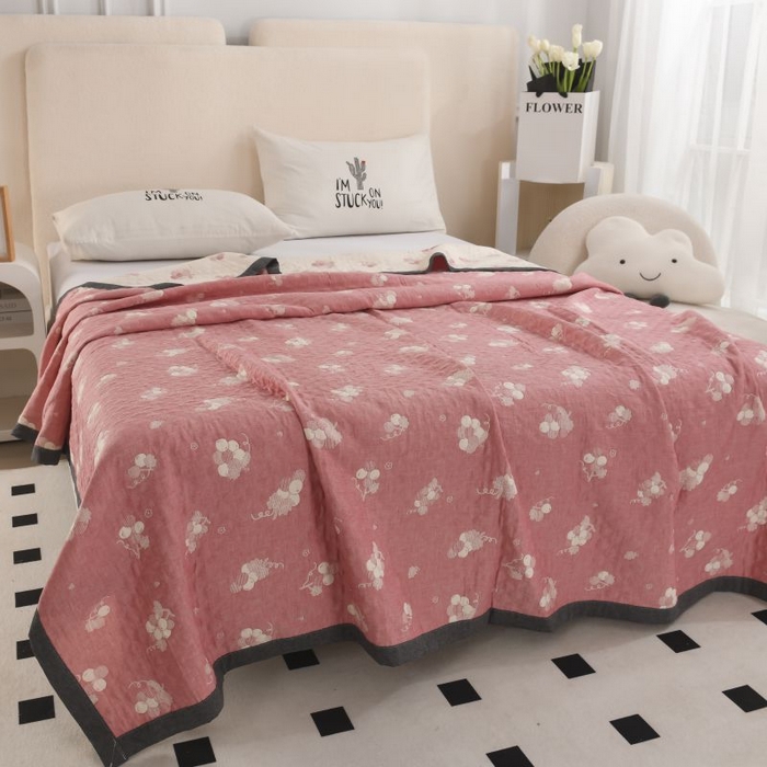 91家纺网 家纺一手货源 找家纺 九沐良品 2025新款A类全棉三层纱多功能毛巾被盖毯床单夏被 葡萄粉