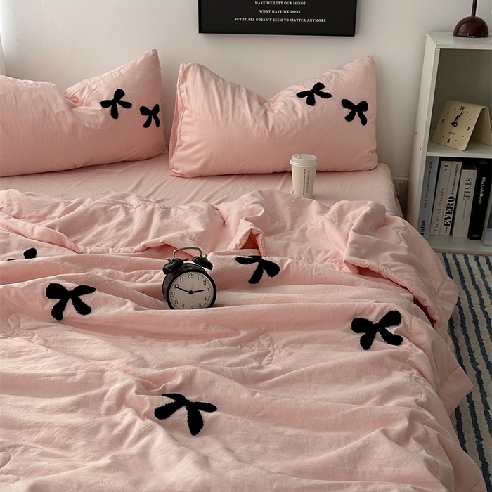 91家纺网 家纺一手货源 找家纺 （总）优色良品家纺 2025新款水洗棉毛巾绣蝴蝶结夏被四件套