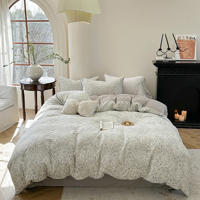 91家纺网 家纺一手货源 找家纺 2025新款全棉有氧双层纱四件套-碎花系列 潇潇暮雨