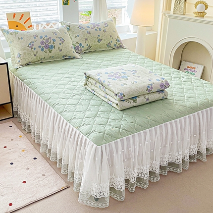 提花大世界 2025直播爆款全棉活性印花夹棉床盖床裙花边四件套 岸边花语