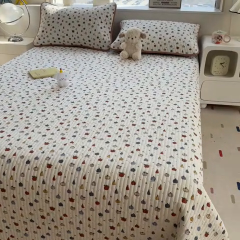 91家纺网 家纺一手货源 找家纺 慕木家纺 2025新款A类高克重四季款针织棉双层纱多功能床盖可铺可盖 缤纷南瓜