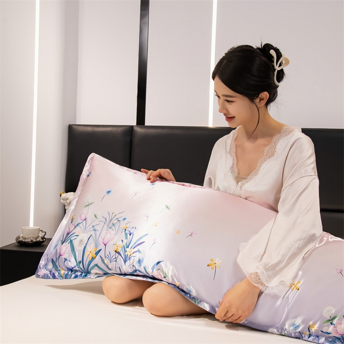 91家纺网 家纺一手货源 找家纺 梦舒羽 2025新款可水洗冰丝双人枕套凉爽情侣枕头套枕芯套 迷雾