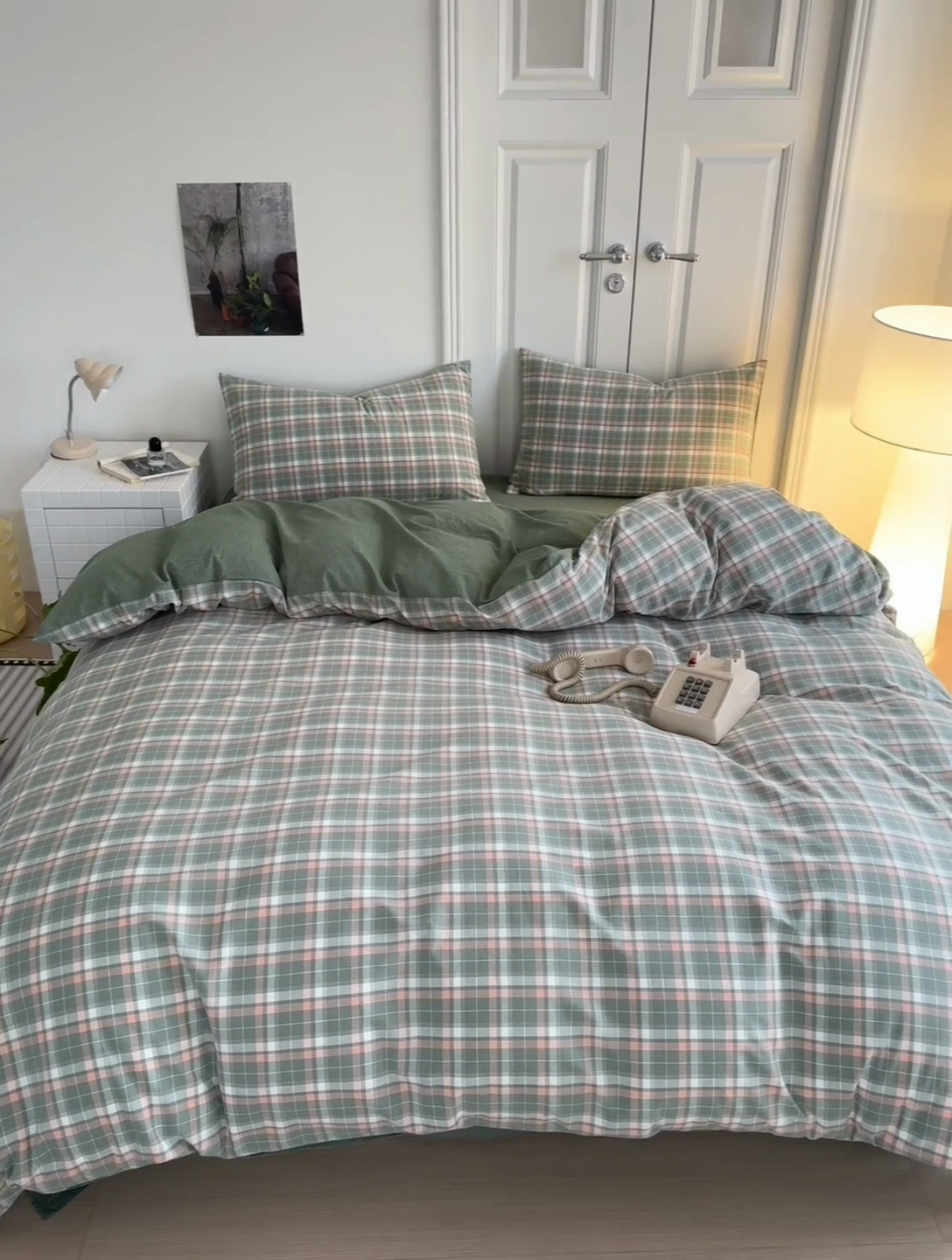 91家纺网 家纺一手货源 找家纺 玖弘家居 2025新款水洗棉格子系列四件套 映像格绿