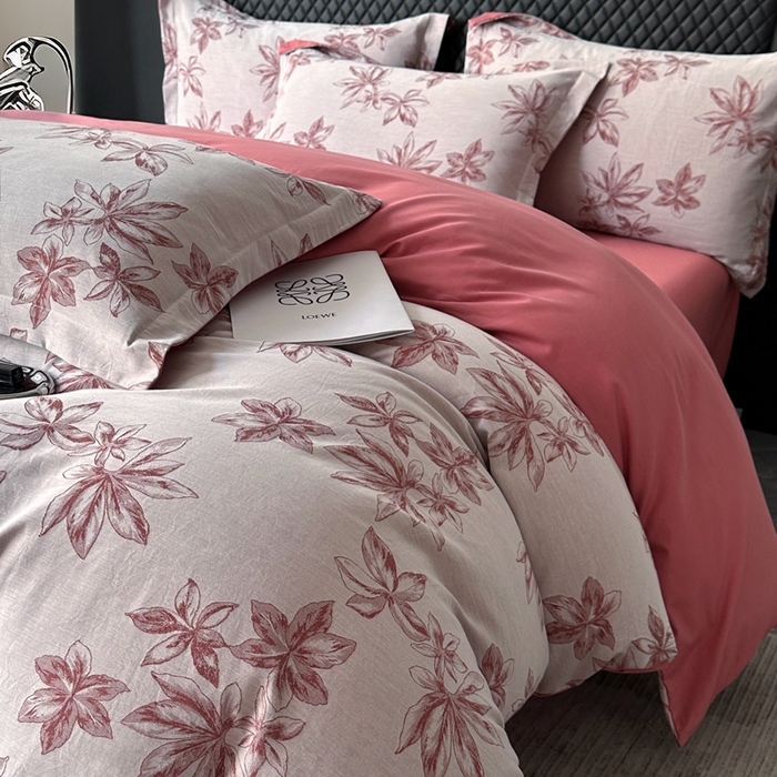 91家纺网 家纺一手货源 找家纺 朵希曼 2025新款轻奢全棉提花系列四件套 晚棠 红
