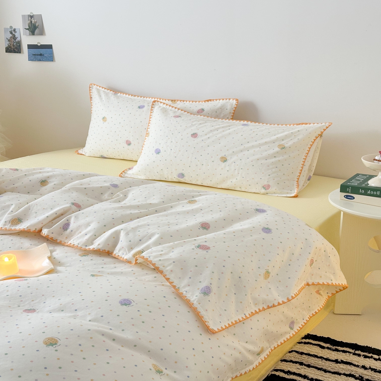 91家纺网 家纺一手货源 找家纺 2025新款工艺款全棉双层纱小清新贝壳边四件套 奶球