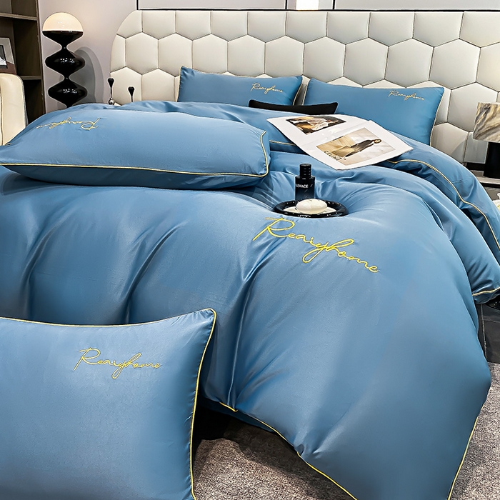 91家纺网 家纺一手货源 找家纺 富宁2025新款水洗真丝时光字母冰丝刺绣四件套 宾利蓝