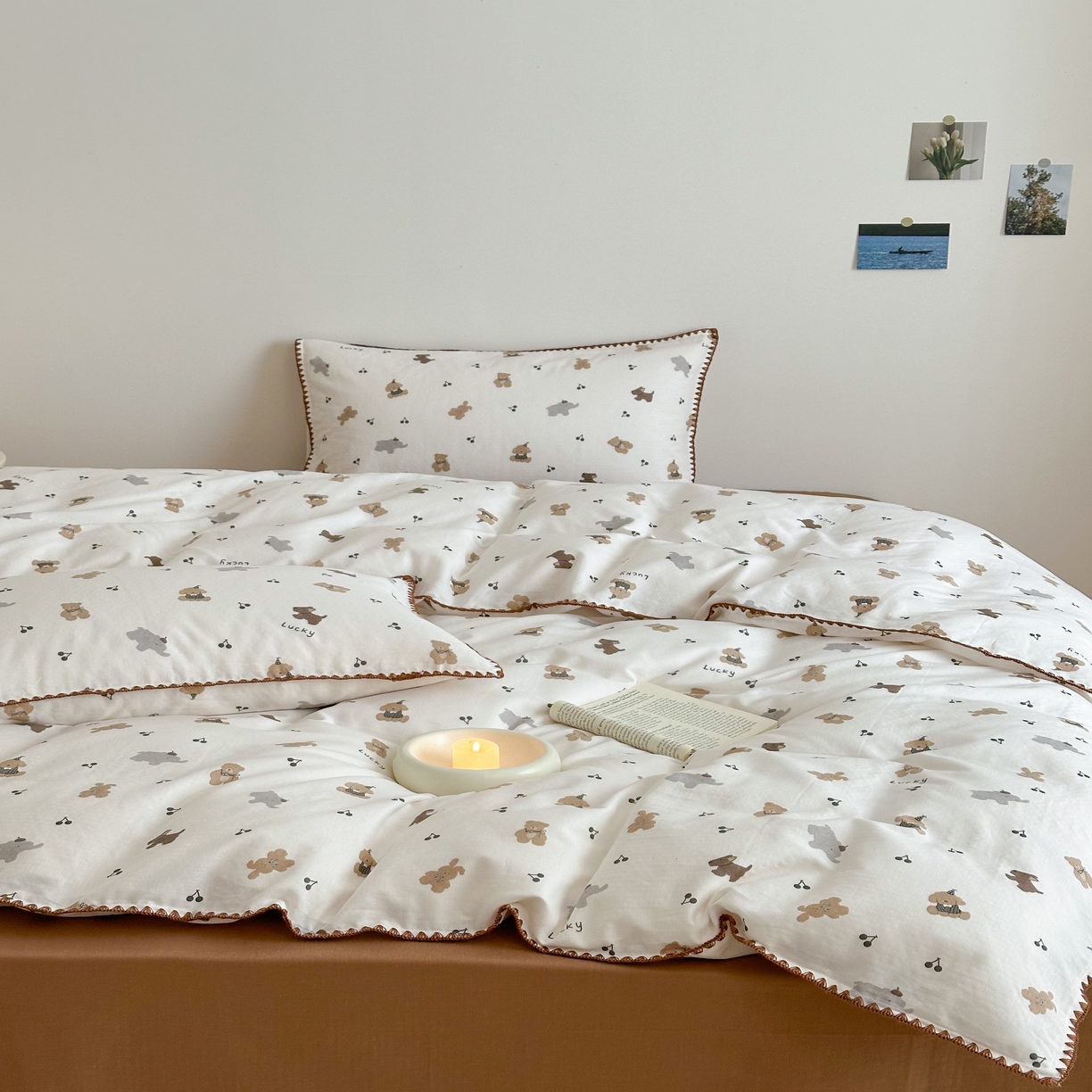 91家纺网 家纺一手货源 找家纺 2025新款工艺款全棉双层纱小清新贝壳边四件套 比波熊