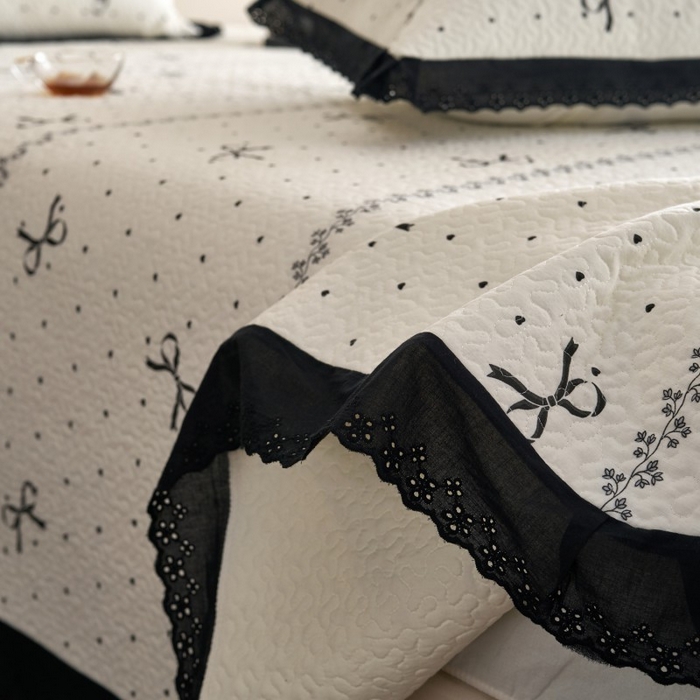 91家纺网 家纺一手货源 找家纺 漫仙阁家纺 2025新款热卖法式花边款加厚床盖床盖三件套 法式蝴蝶