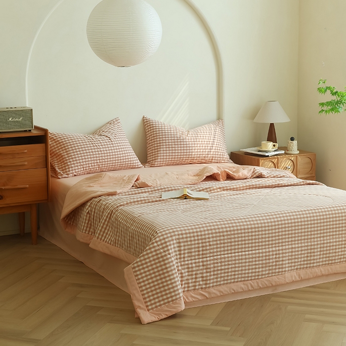 91家纺网 家纺一手货源 找家纺 雯雨家纺 2025新款A类无印风里外全棉纯棉水洗棉新疆棉花夏被夏凉被空调被 玉小格