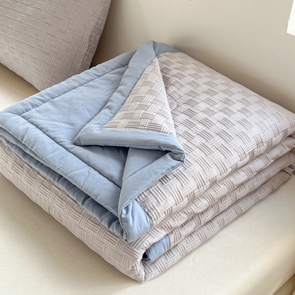 91家纺网 家纺一手货源 找家纺 欧邦 2025新款华夫格水洗棉夏被 灰＋蓝