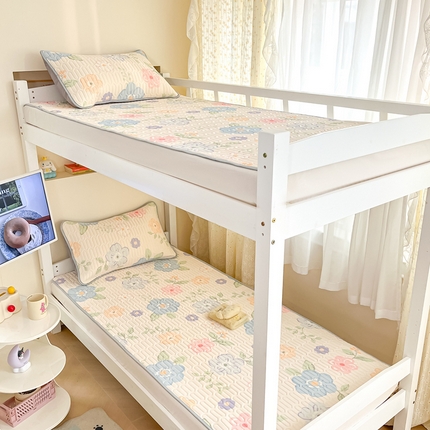 91家纺网 家纺一手货源 找家纺 （总）川悦生活 2025新款小阪凉感丝印花凉席-学生床