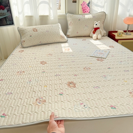 91家纺网 家纺一手货源 找家纺 （总）慕尚家纺 2025新款小清新凉感丝乳胶席