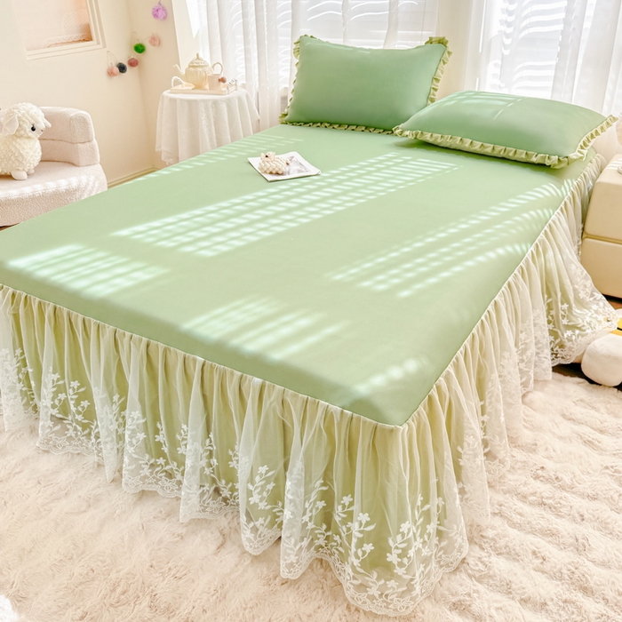 91家纺网 家纺一手货源 找家纺 LIFE.丽芙 2025春夏新款独家研发太空层凉感软席双层蕾丝边冰丝凉席床裙款 牛油果绿