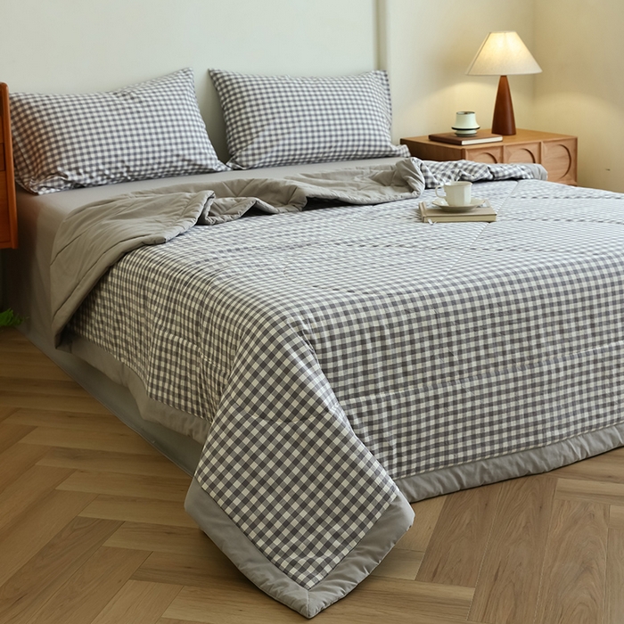 91家纺网 家纺一手货源 找家纺 雯雨家纺 2025新款A类无印风里外全棉纯棉水洗棉新疆棉花夏被夏凉被空调被 灰小格