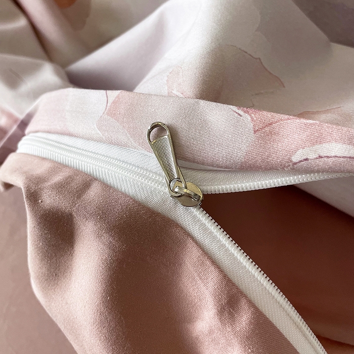 91家纺网 家纺一手货源 找家纺 金纱玉纺家纺 2025新款全棉13376数码印花四件套（礼盒包装）432A3