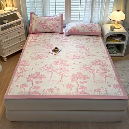 席佬大 2025新款高克重卡通数码印花冰藤席床席床笠款 丛林间-粉-床笠款