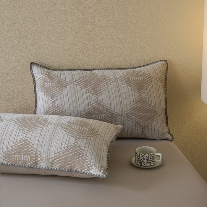 91家纺网 家纺一手货源 找家纺 2025新款亲肤全棉三层纱提花四件套 菱格-露褐