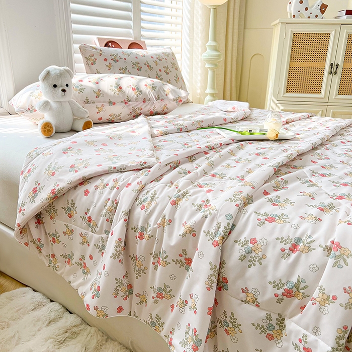 91家纺网 家纺一手货源 找家纺 好梦来家纺（原锦茂家纺） 2025新款印花凉感丝抗菌夏被 晨曦 奶白