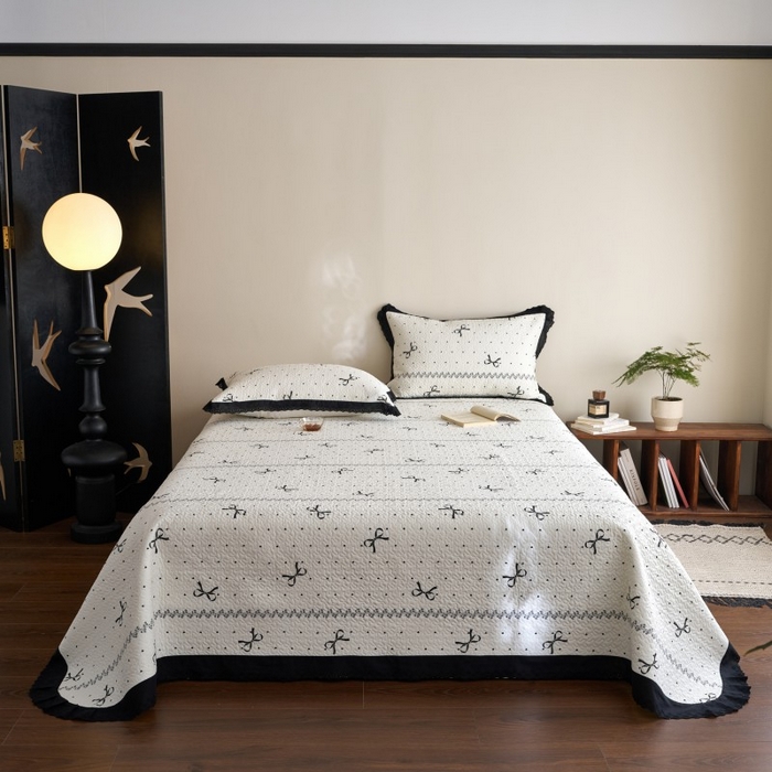 91家纺网 家纺一手货源 找家纺 漫仙阁家纺 2025新款热卖法式花边款加厚床盖床盖三件套 法式蝴蝶