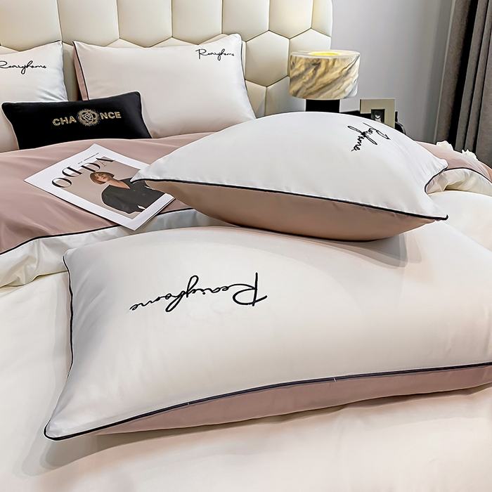 91家纺网 家纺一手货源 找家纺 富宁2025新款水洗真丝时光字母冰丝刺绣四件套 奶油白+咖