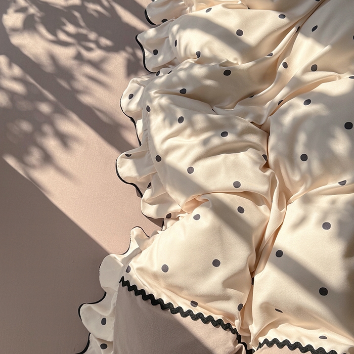 91家纺网 家纺一手货源 找家纺 大麦家纺 2025新款韩式花边亲肤棉四件套 波点