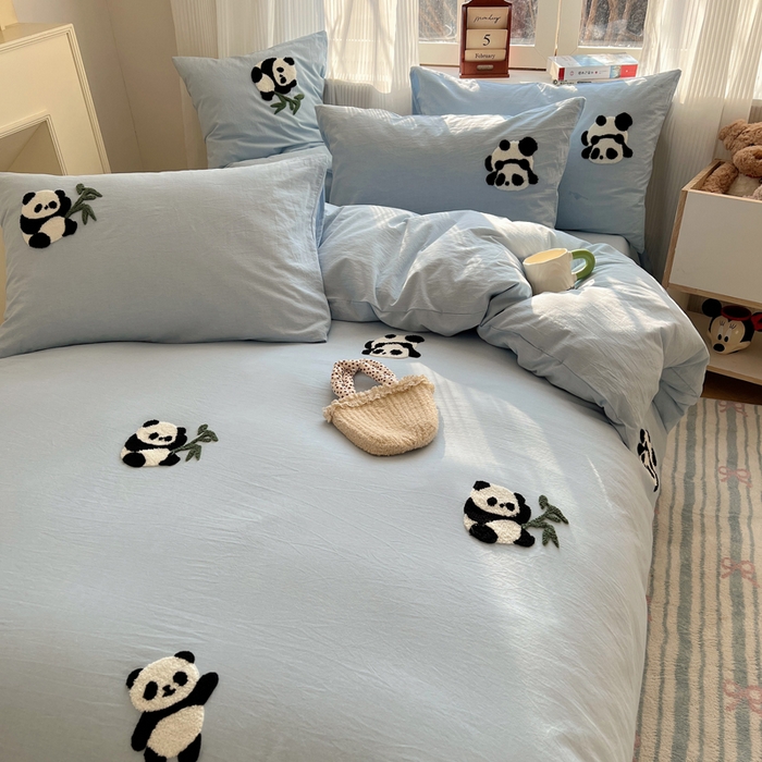 91家纺网 家纺一手货源 找家纺 慕尚家纺 2025新款春夏新款色织水洗棉毛巾绣四件套 熊猫 蓝