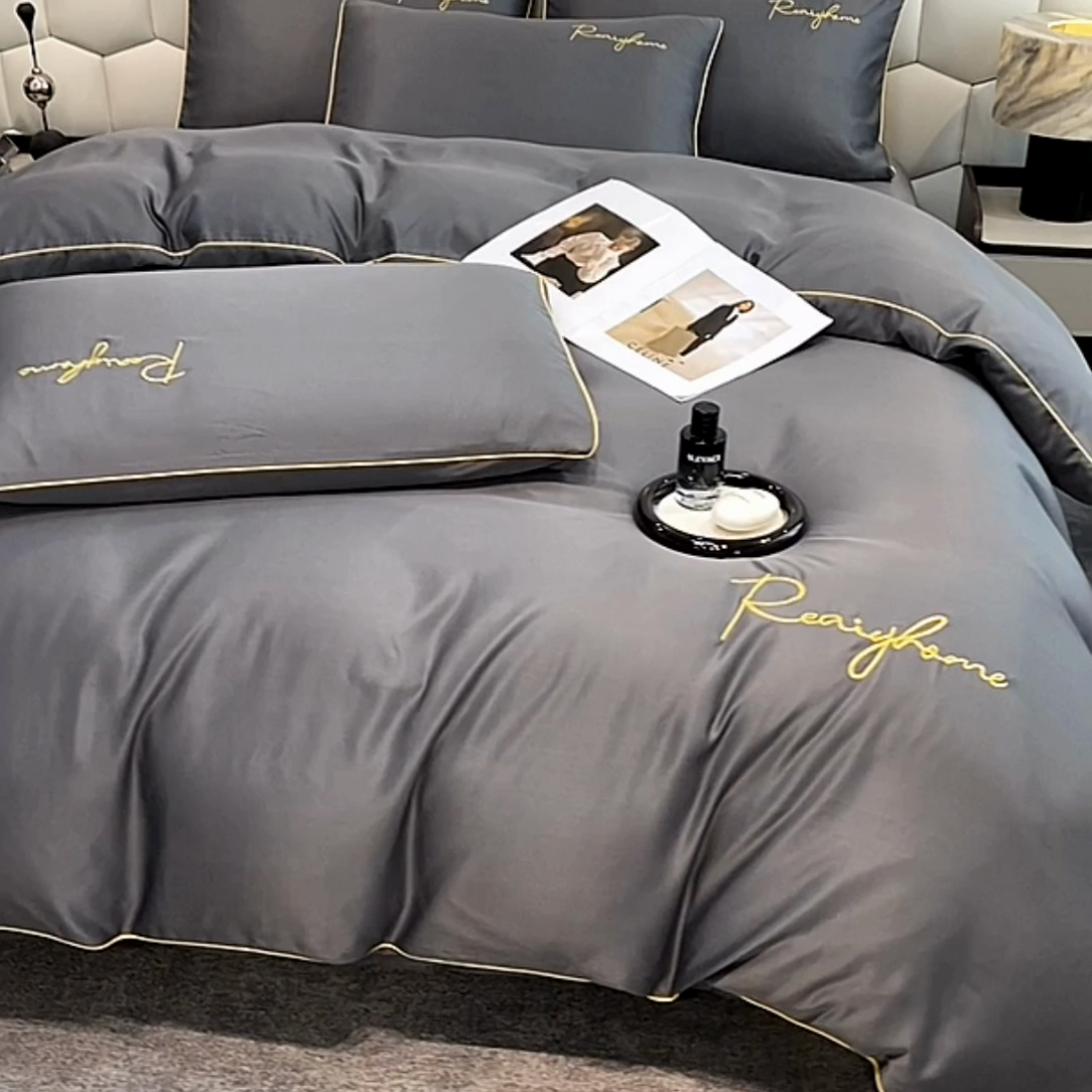 91家纺网 家纺一手货源 找家纺 富宁2025新款水洗真丝时光字母冰丝刺绣四件套 高级灰