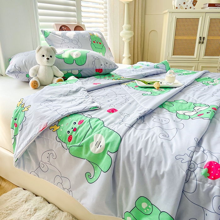 91家纺网 家纺一手货源 找家纺 好梦来家纺（原锦茂家纺） 2026新款印花凉感丝抗菌夏被 恐龙派对