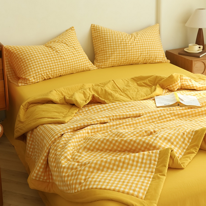 91家纺网 家纺一手货源 找家纺 雯雨家纺 2025新款A类无印风里外全棉纯棉水洗棉新疆棉花夏被夏凉被空调被 黄小格