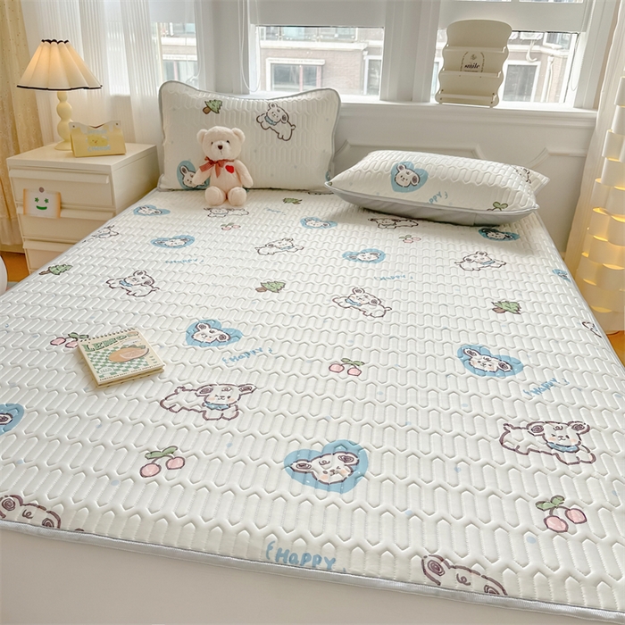 91家纺网 家纺一手货源 找家纺 慕尚家纺 2025新款小清新凉感丝乳胶席 淘气狗