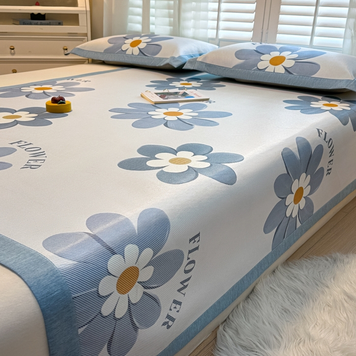 91家纺网 家纺一手货源 找家纺 席佬大 2025新款高克重卡通数码印花冰藤席床席床笠款 花语-平铺款