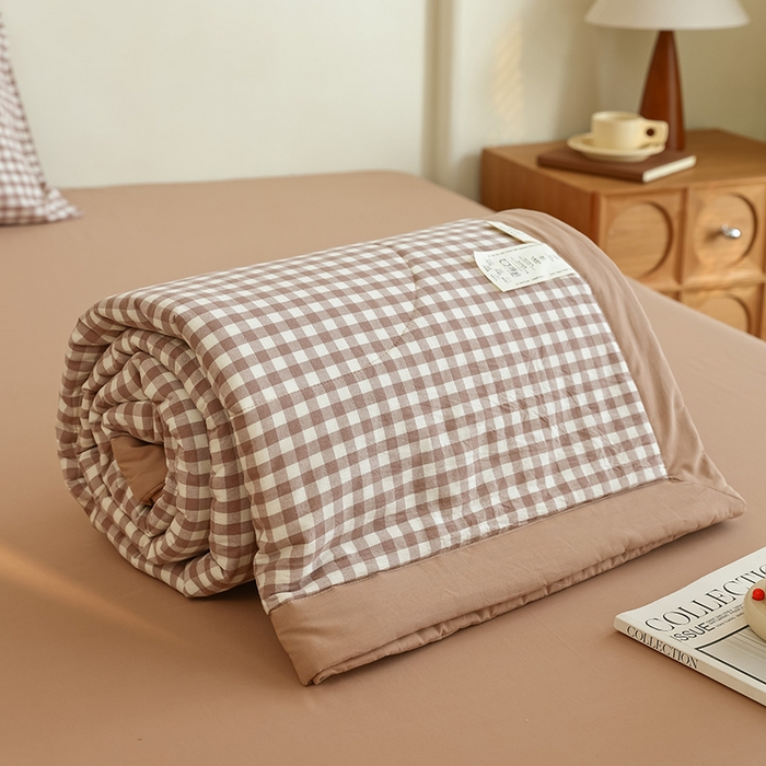 91家纺网 家纺一手货源 找家纺 雯雨家纺 2025新款A类无印风里外全棉纯棉水洗棉新疆棉花夏被夏凉被空调被 米小格