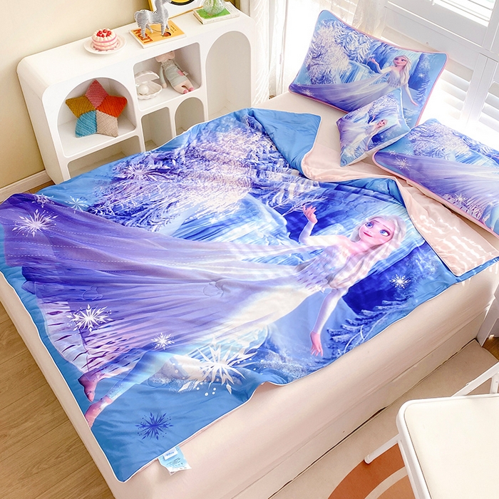 91家纺网 家纺一手货源 找家纺 ds生活馆 2025新款A类大版卡通凉感丝夏被 冰雪皇后