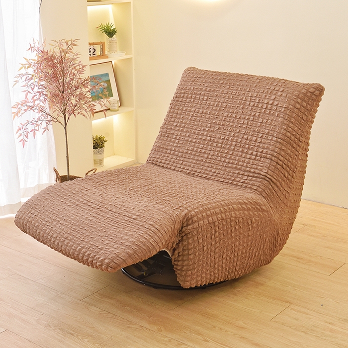 91家纺网 家纺一手货源 找家纺 启博家纺 2025新款泡泡纱功能款毛毛虫沙发套 驼色