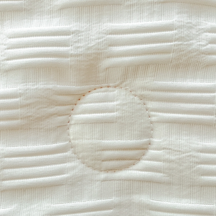 91家纺网 家纺一手货源 找家纺 欧邦 2025新款华夫格水洗棉夏被 白＋粉