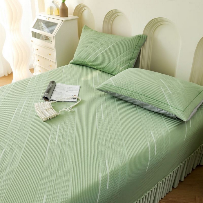 91家纺网 家纺一手货源 找家纺 2025新款亲肤流星雨冰丝席床裙 绿色