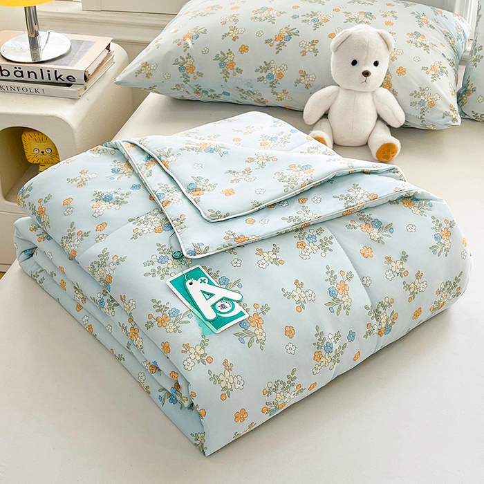 91家纺网 家纺一手货源 找家纺 好梦来家纺（原锦茂家纺） 2026新款印花凉感丝抗菌夏被 晨曦 蓝